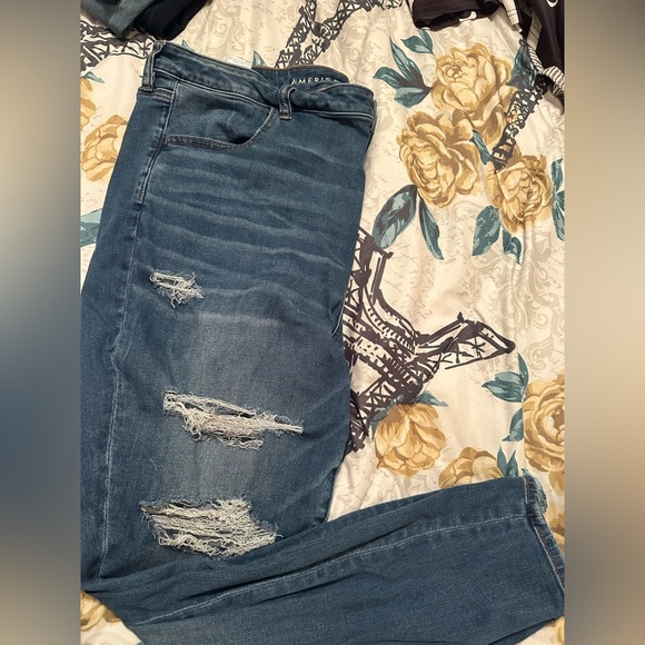 American Eagle Outfitters Ripped Blue Skinny Jeans - Picture 1 of 4